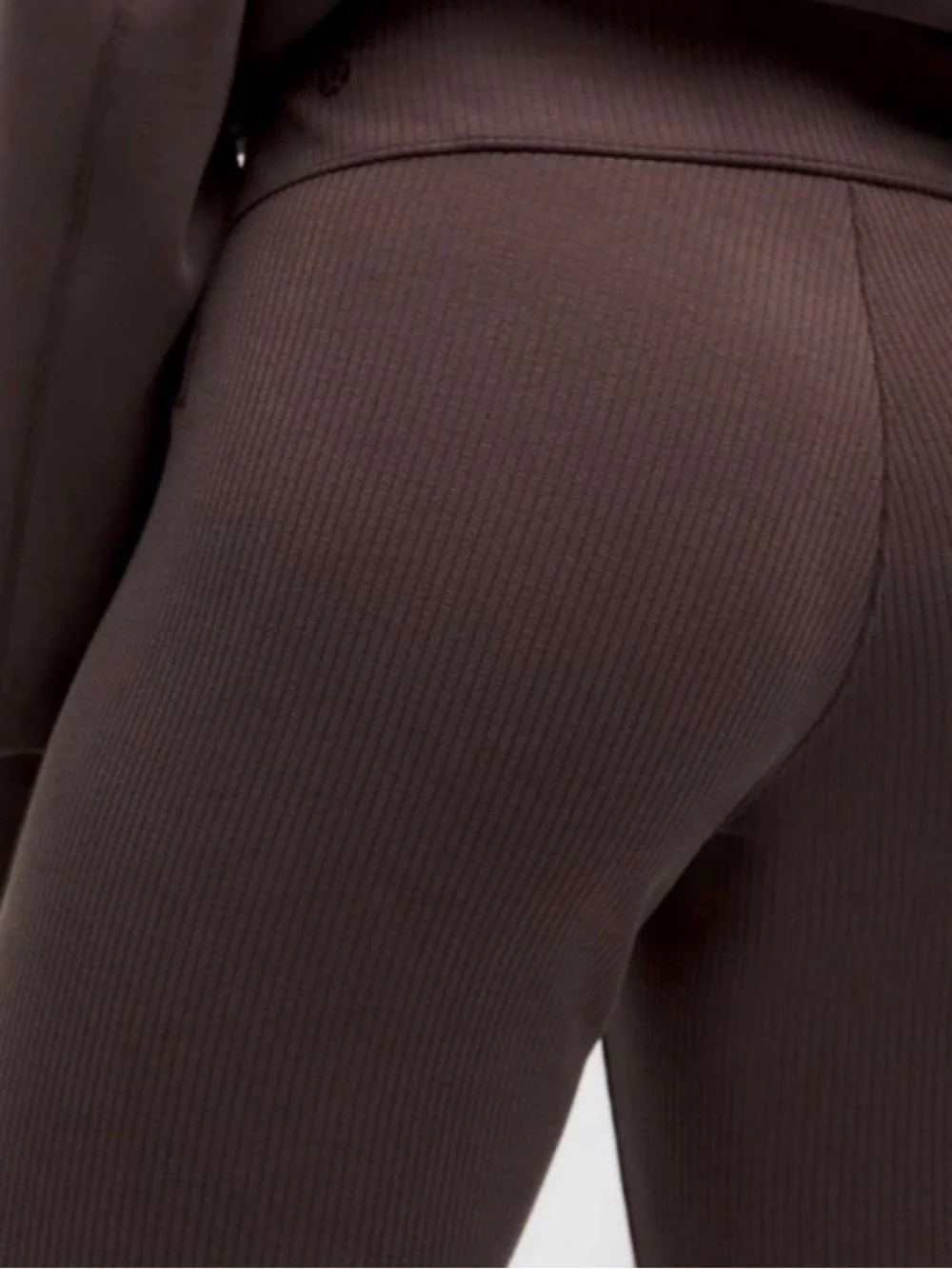 Lululemon Ribbed Softstreme Flared Pant in Espresso - Size 2 - Picture 4 of 10
